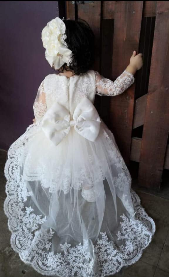 Bautizo encaje con colita - Image 8