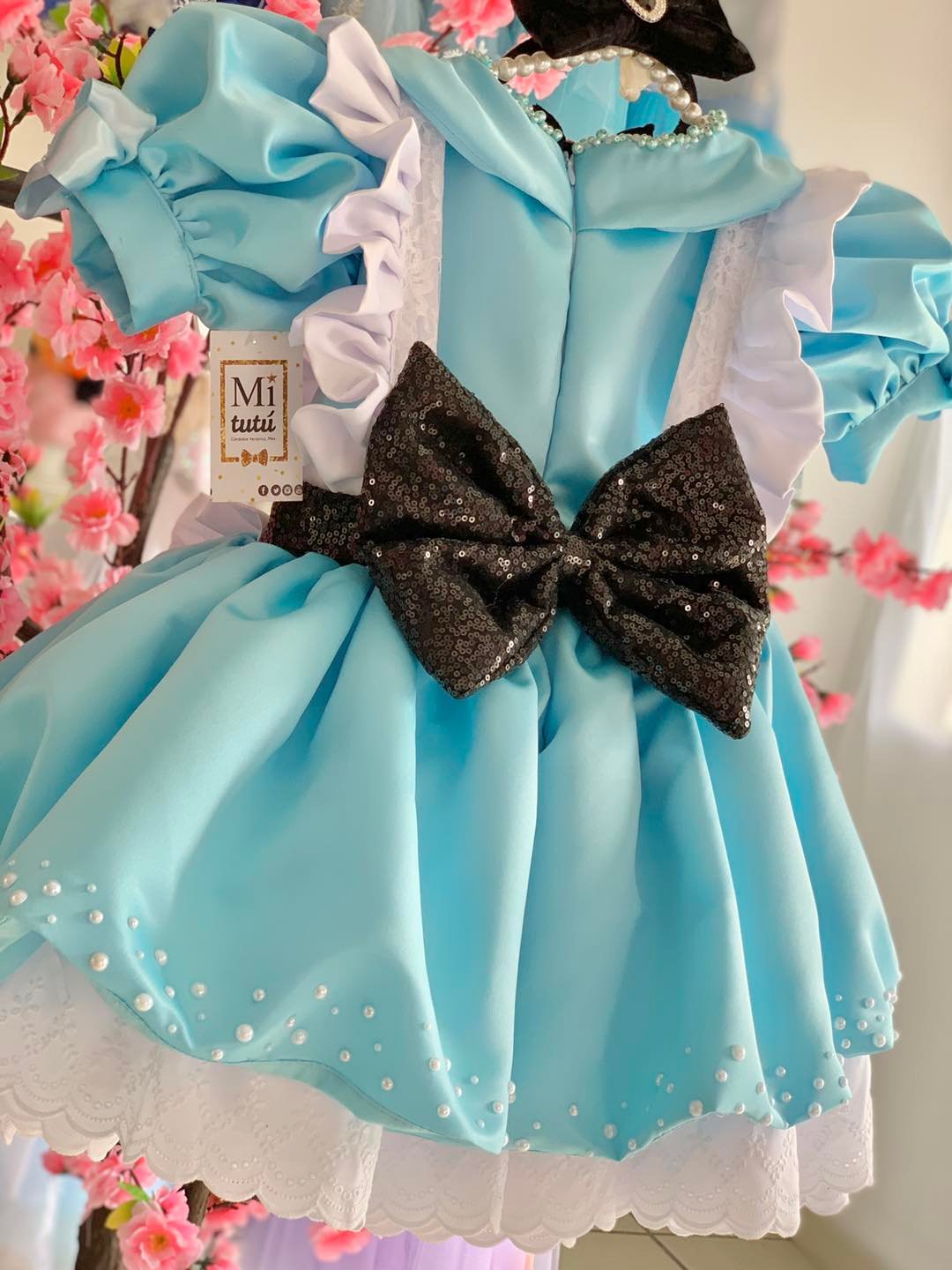 Alicia en el país de las maravillas - Image 7