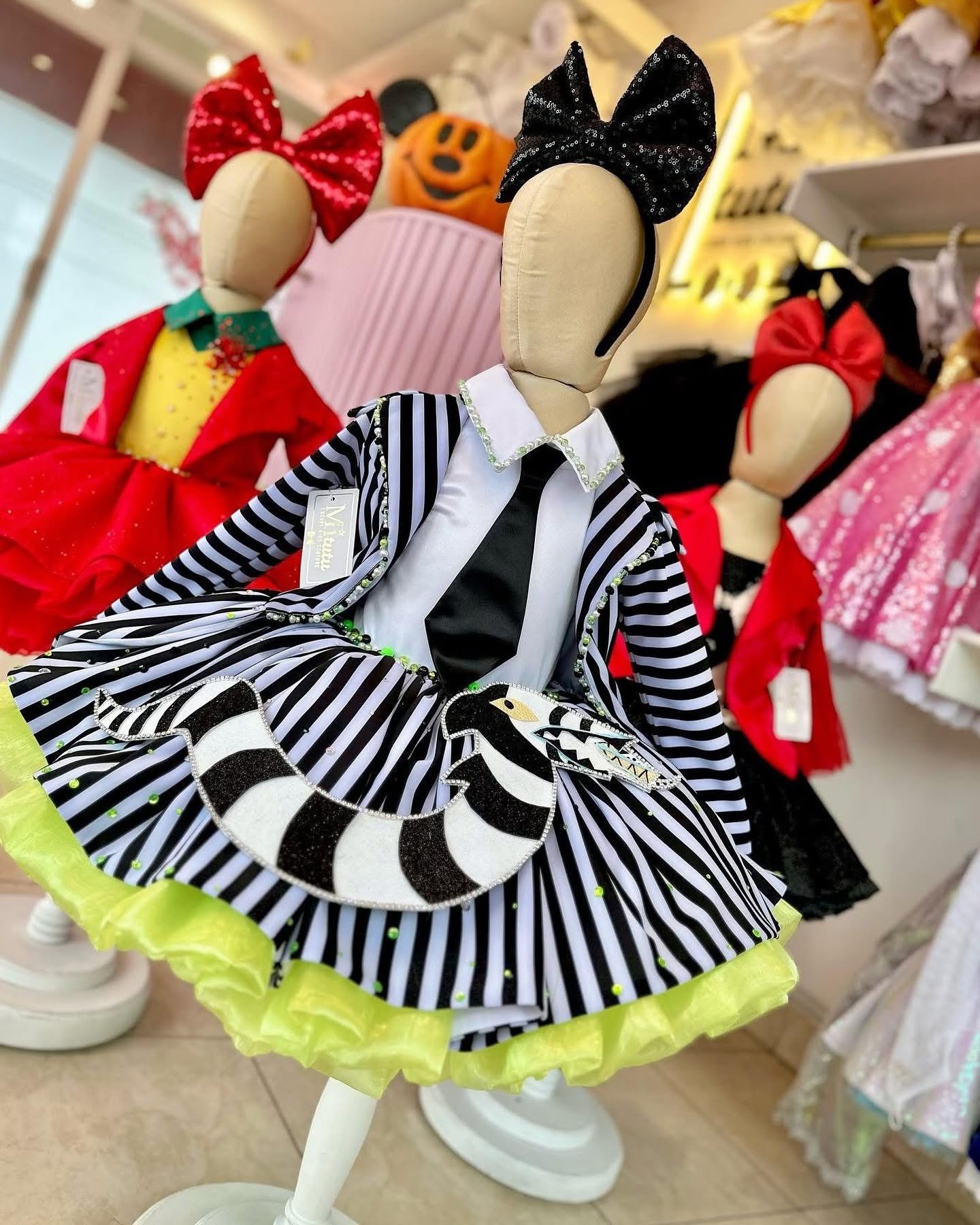 Beetlejuice - Image 3
